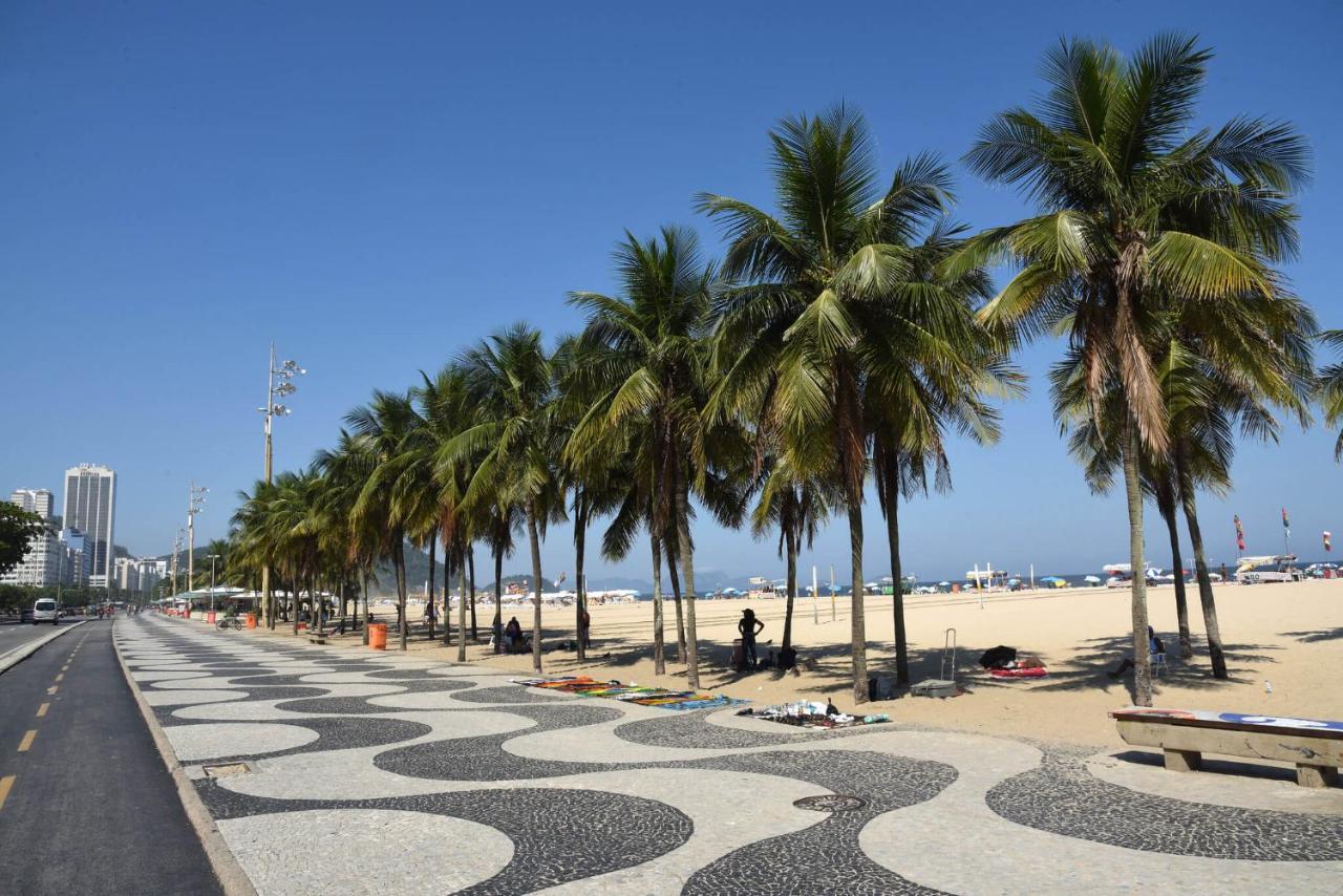 Apartamento Em Copacabana Na Quadra Da Praia Apartment ริโอเดจาเนโร ภายนอก รูปภาพ